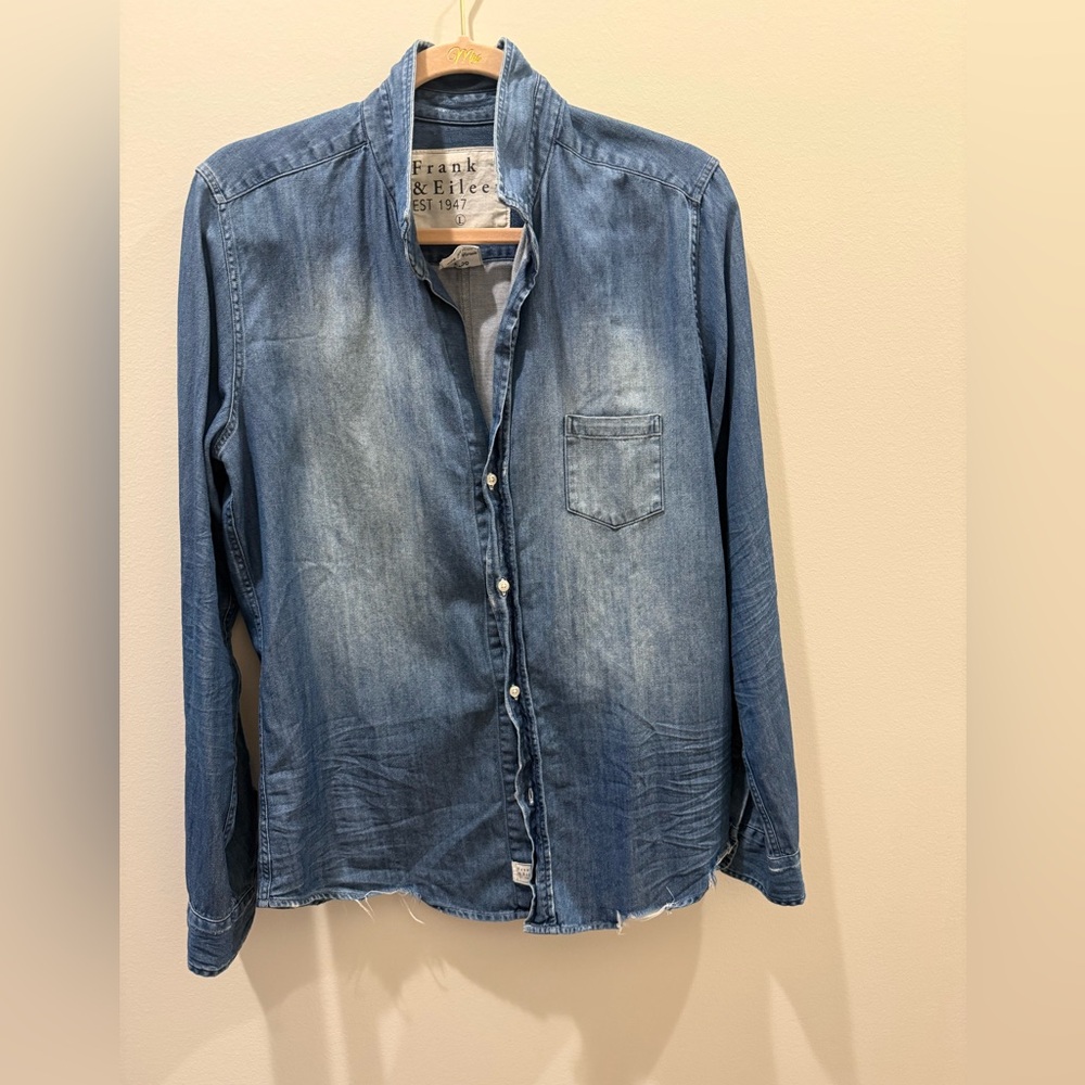 Frank & Eileen “The Barry” Faded Blue Casual Shirt